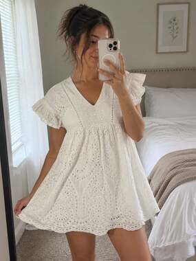 White Boho V Neck Ruffle Dress Loveriche Brand Size Small